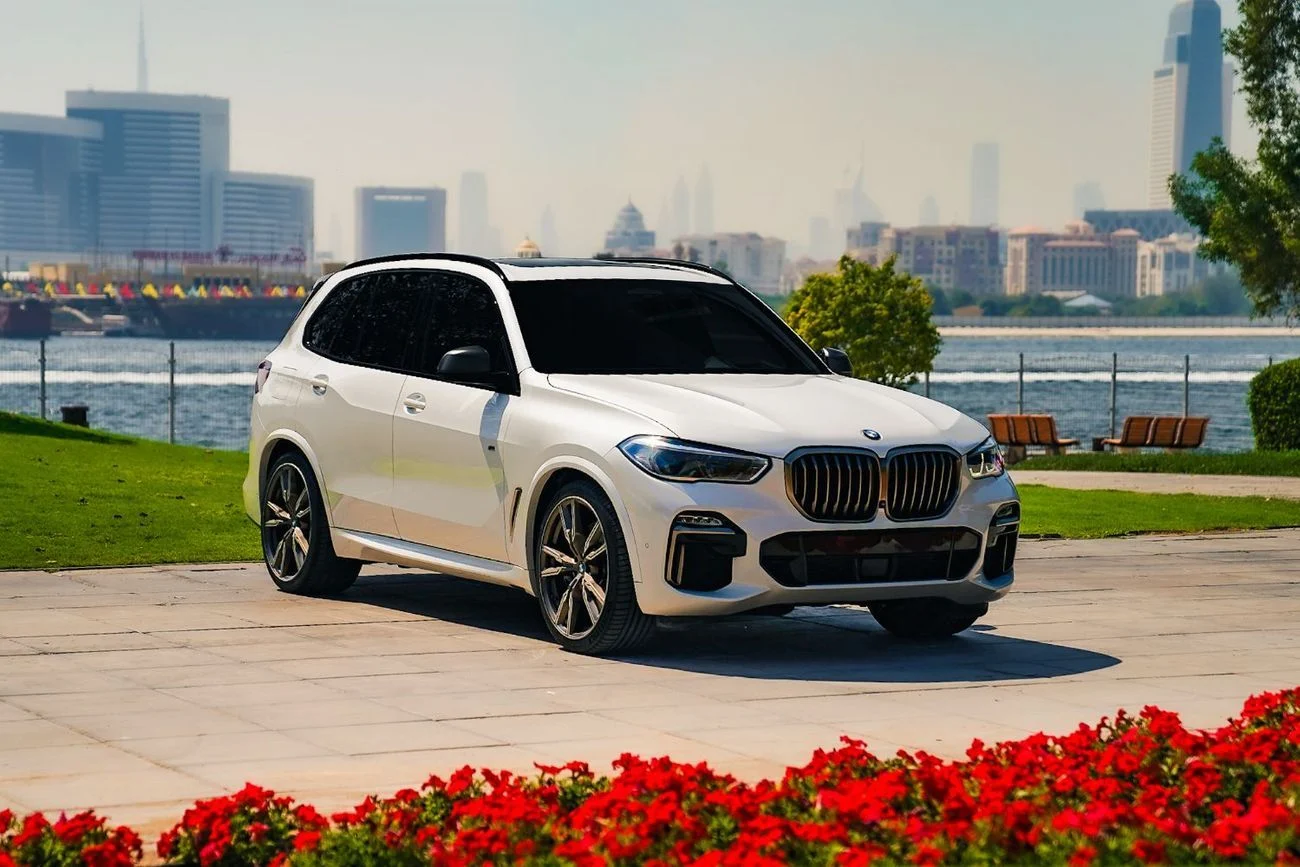 بی‌ام‌و X5 M50i