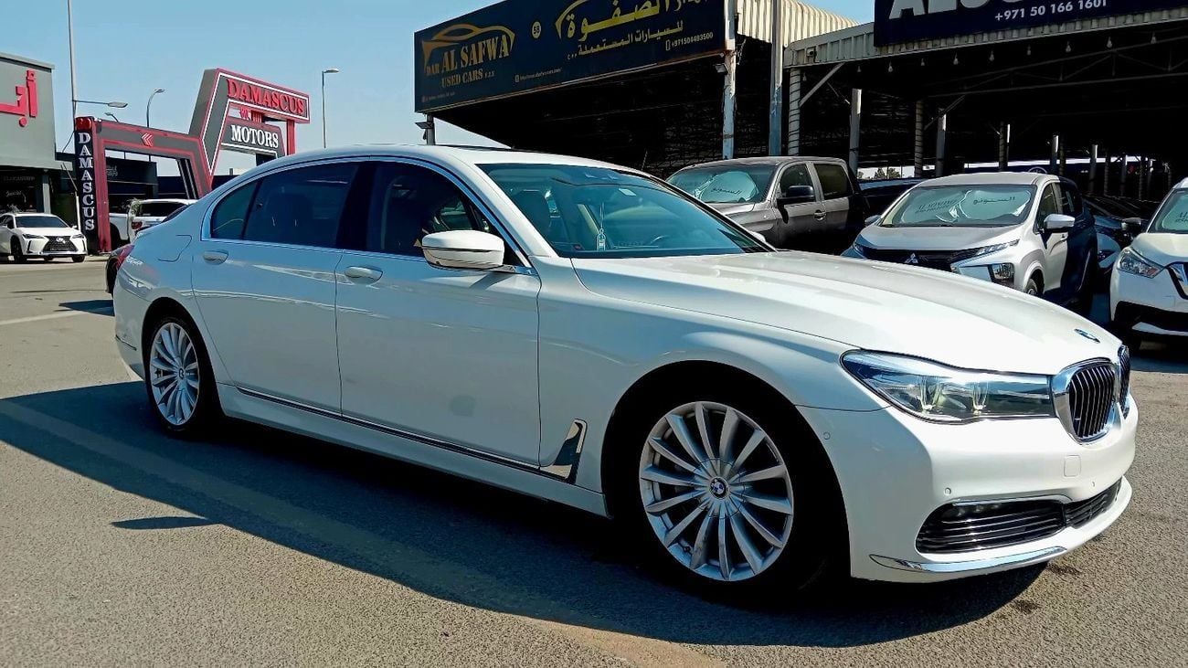 بی‌ام‌و سری 7 مدل 740i 2024