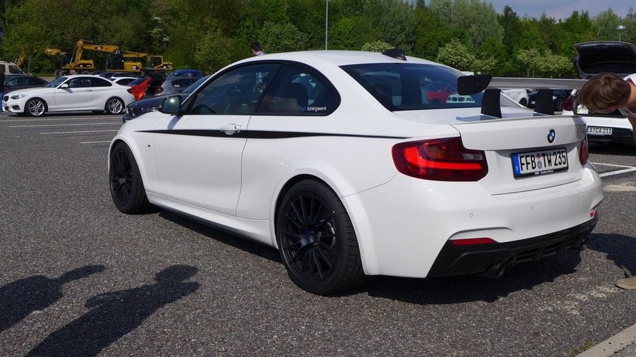 بی‌ام‌و 235i مدل 2014 — BMW